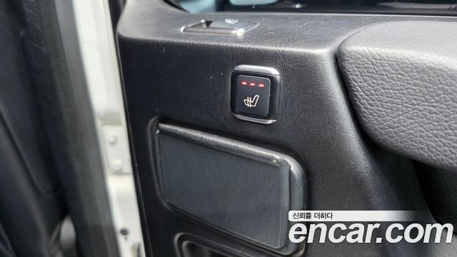 Mercedes-Benz G-Class 2014 — photo 19