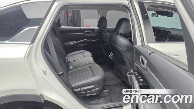 Kia Sorento 2021 — photo 11