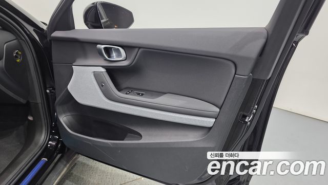 Polestar Polestar 2 2025 — photo 14
