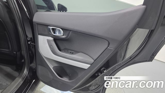 Polestar Polestar 2 2025 — photo 15