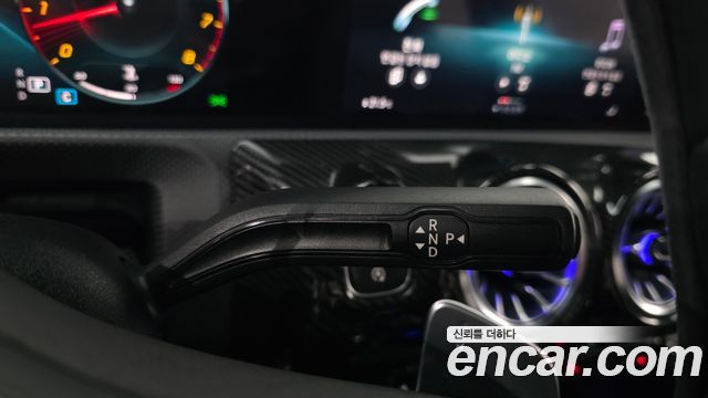 Mercedes-Benz CLA-Class 2021 — photo 12