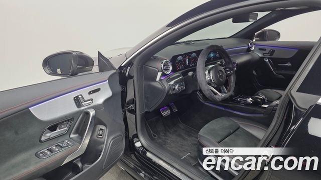 Mercedes-Benz CLA-Class 2021 — photo 13