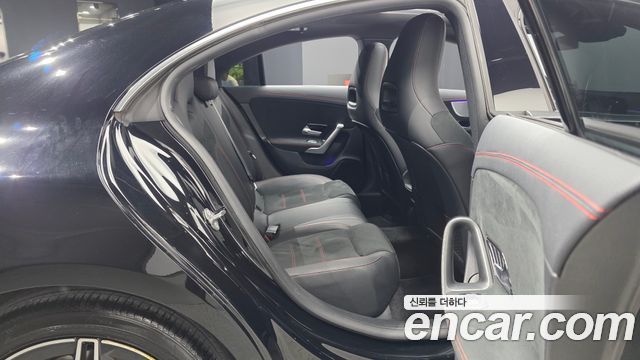 Mercedes-Benz CLA-Class 2021 — photo 17