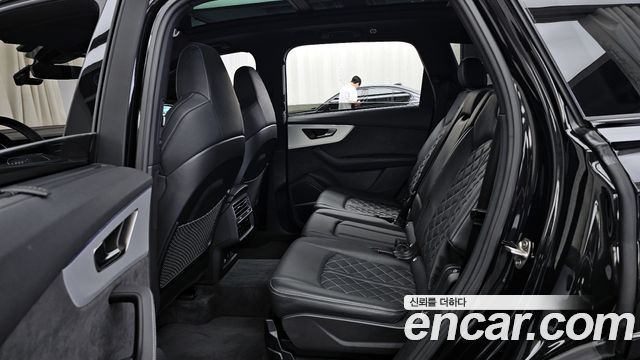 Audi Q7 2025 — photo 16