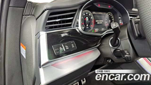 Audi Q7 2025 — photo 27