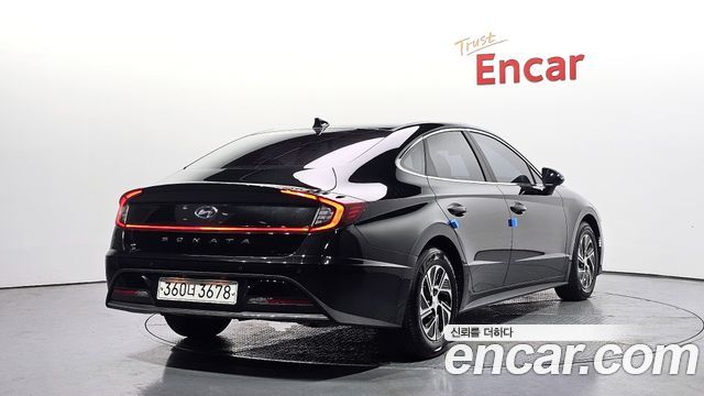 Hyundai Sonata 2022 — photo 2