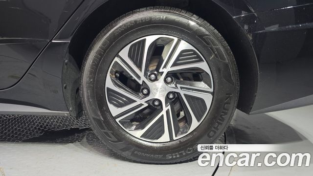 Hyundai Sonata 2022 — photo 7