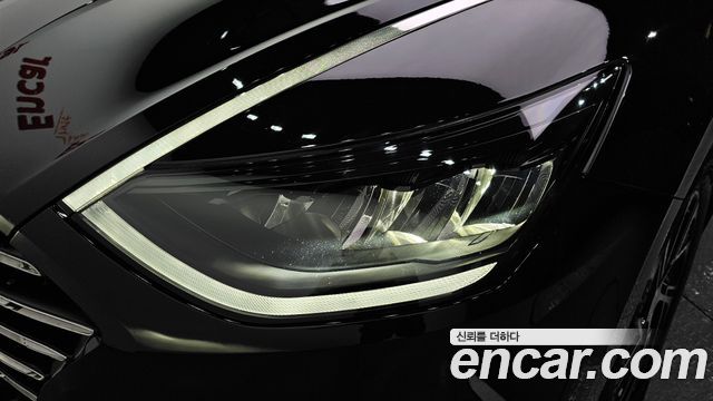 Hyundai Sonata 2022 — photo 8