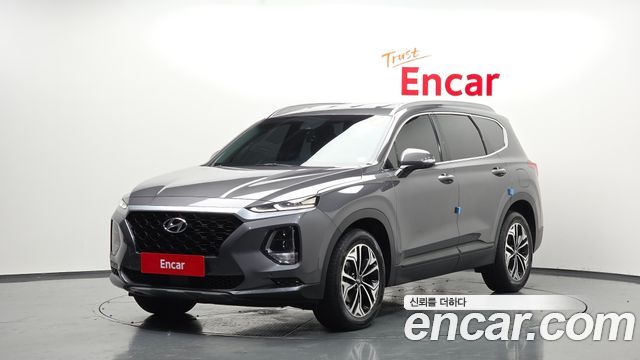 Hyundai Santafe 2019 — photo 1