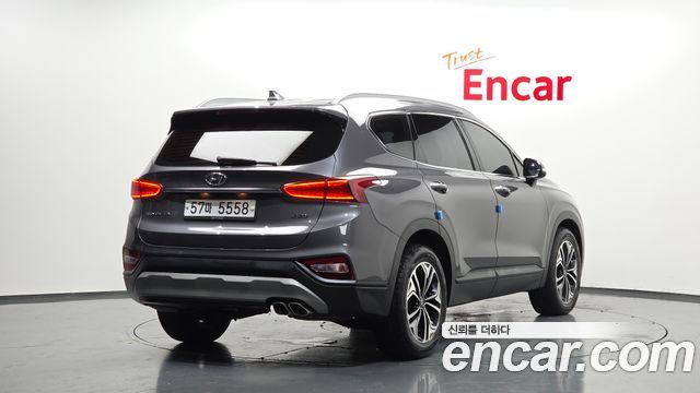 Hyundai Santafe 2019 — photo 2