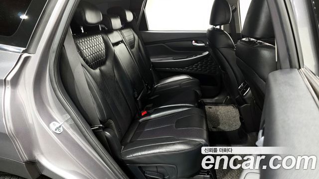 Hyundai Santafe 2019 — photo 17