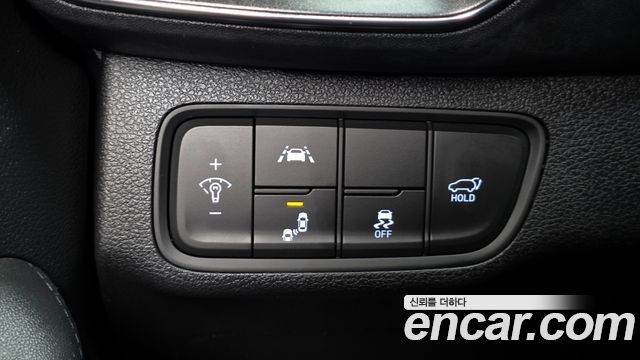 Hyundai Santafe 2019 — photo 25