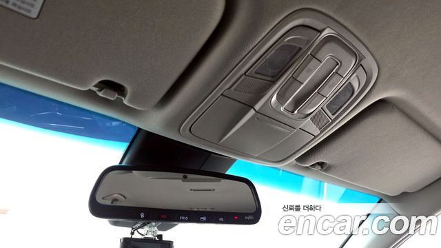 Hyundai Santafe 2019 — photo 32