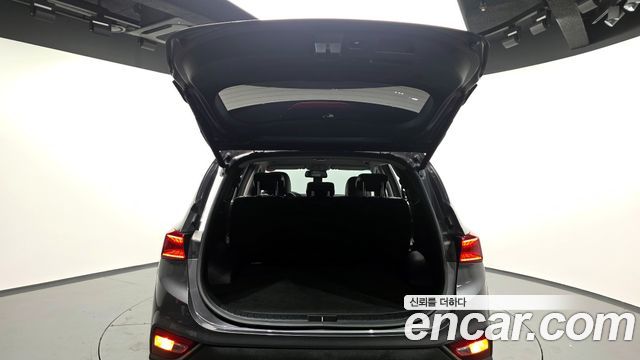Hyundai Santafe 2019 — photo 34