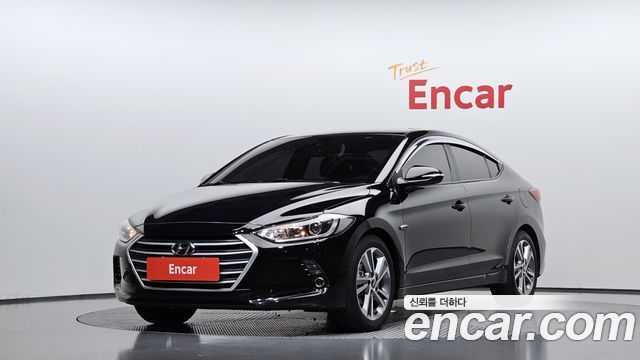 Hyundai AVANTE 2018 — photo 1