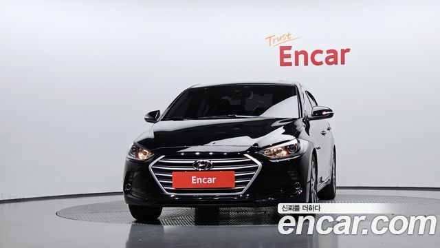 Hyundai AVANTE 2018 — photo 3