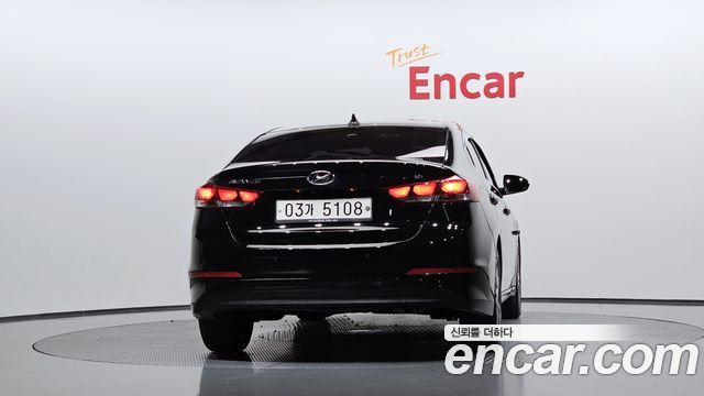 Hyundai AVANTE 2018 — photo 4