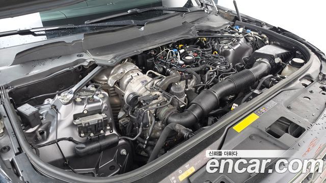 Land Rover Discovery 2019 — photo 6