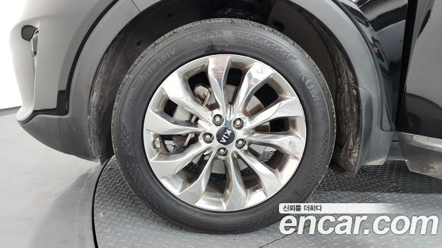 Kia Sorento 2018 — photo 5