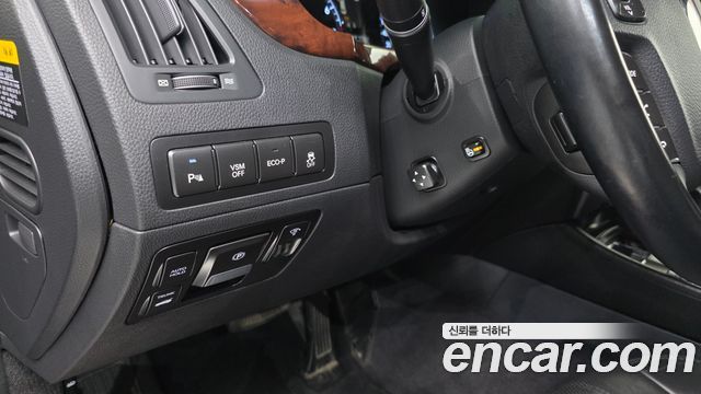Hyundai Equus 2012 — photo 12