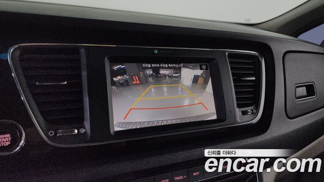 Kia Canival 2019 — photo 22