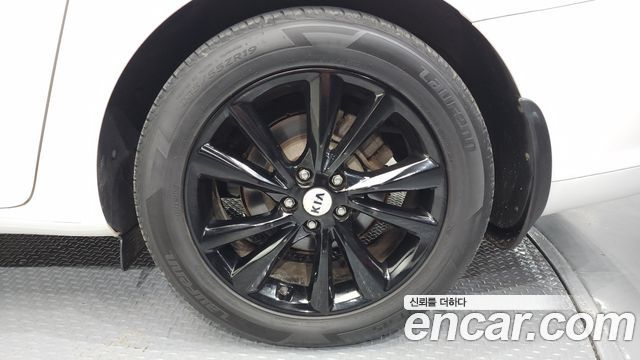 Kia Canival 2019 — photo 7
