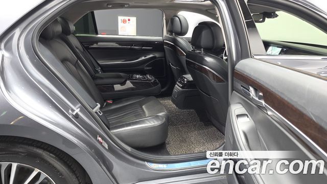 Genesis EQ900 2016 — photo 12