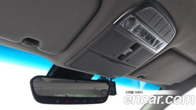 Genesis EQ900 2016 — photo 17