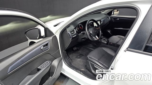 Renault Korea XM3 2023 — photo 10