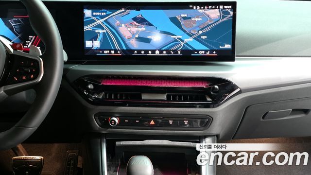 BMW M2 2025 — photo 13