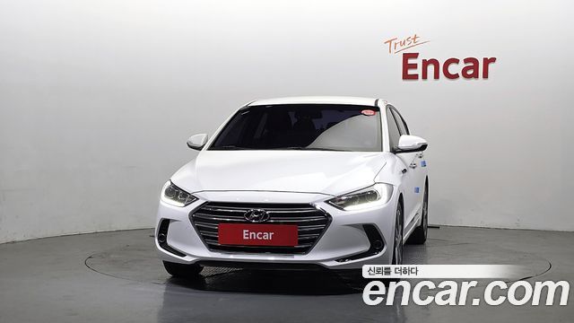 Hyundai AVANTE 2016 — photo 3