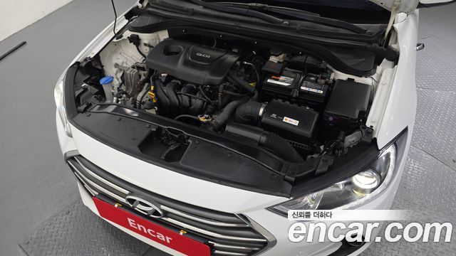 Hyundai AVANTE 2016 — photo 6