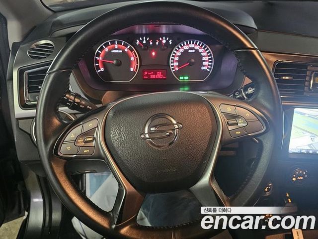 KG Mobility KORANDO 2017 — photo 9