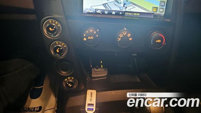KG Mobility KORANDO 2017 — photo 15
