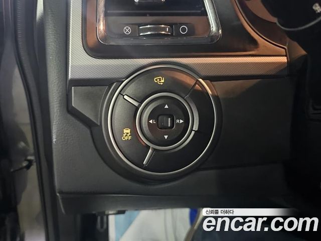 KG Mobility KORANDO 2017 — photo 16