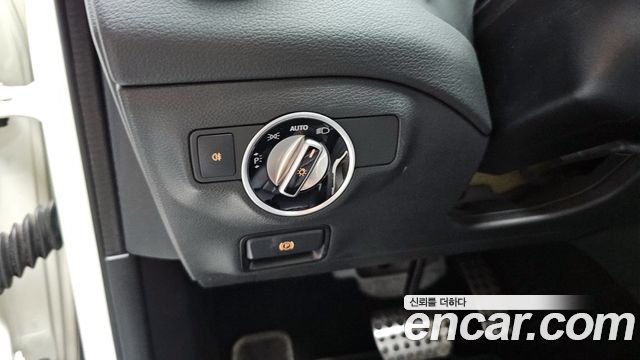 Mercedes-Benz GLA-Class 2018 — photo 28