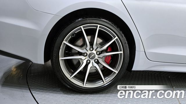 Genesis G70 2018 — photo 5