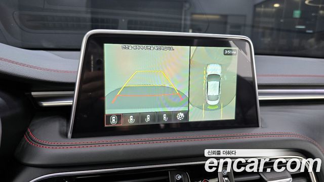 Genesis G70 2018 — photo 21