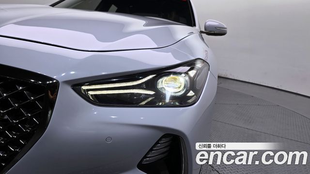Genesis G70 2018 — photo 8