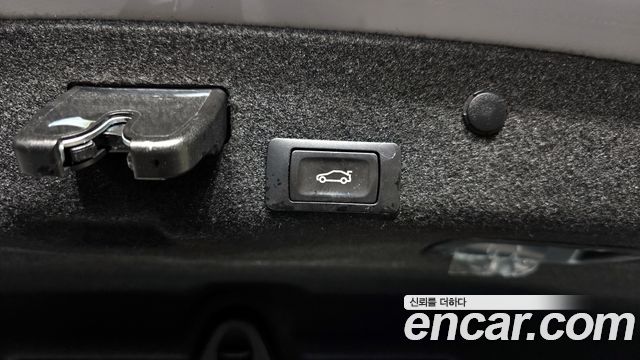 Genesis G70 2018 — photo 30