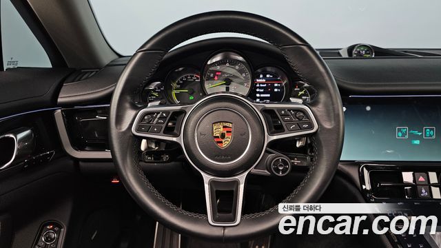 Porsche Panamera 2015 — photo 19