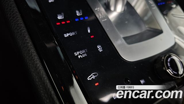 Porsche Panamera 2015 — photo 24