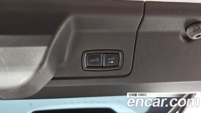 Porsche Panamera 2015 — photo 27