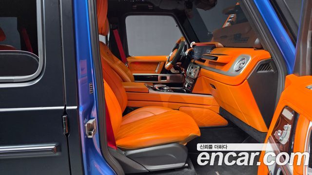 Mercedes-Benz G-Class 2022 — photo 17