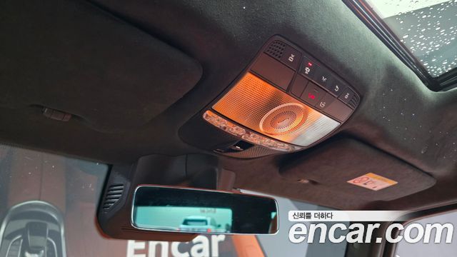 Mercedes-Benz G-Class 2022 — photo 23