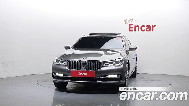 BMW 7-Series 2016 — photo 3
