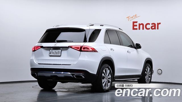 Mercedes-Benz GLE-Class 2020 — photo 2