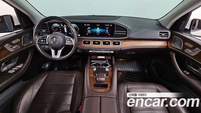 Mercedes-Benz GLE-Class 2020 — photo 7
