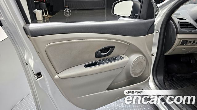 Renault Korea SM3 2012 — photo 14