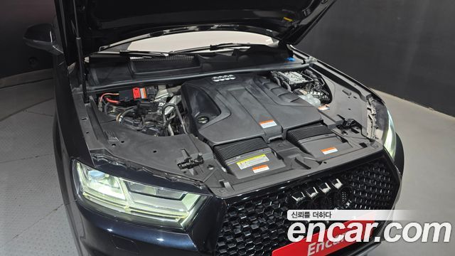 Audi Q7 2019 — photo 6
